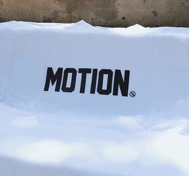 Motion (White)