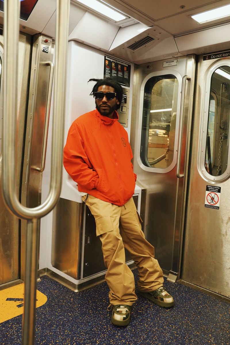 Essential Baggy Cargo Pants (Khaki)